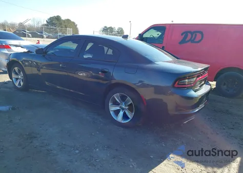 2016 Dodge Charger Sxt z USA, uszkodzony, nr VIN 2C3CDXHG4GH185868